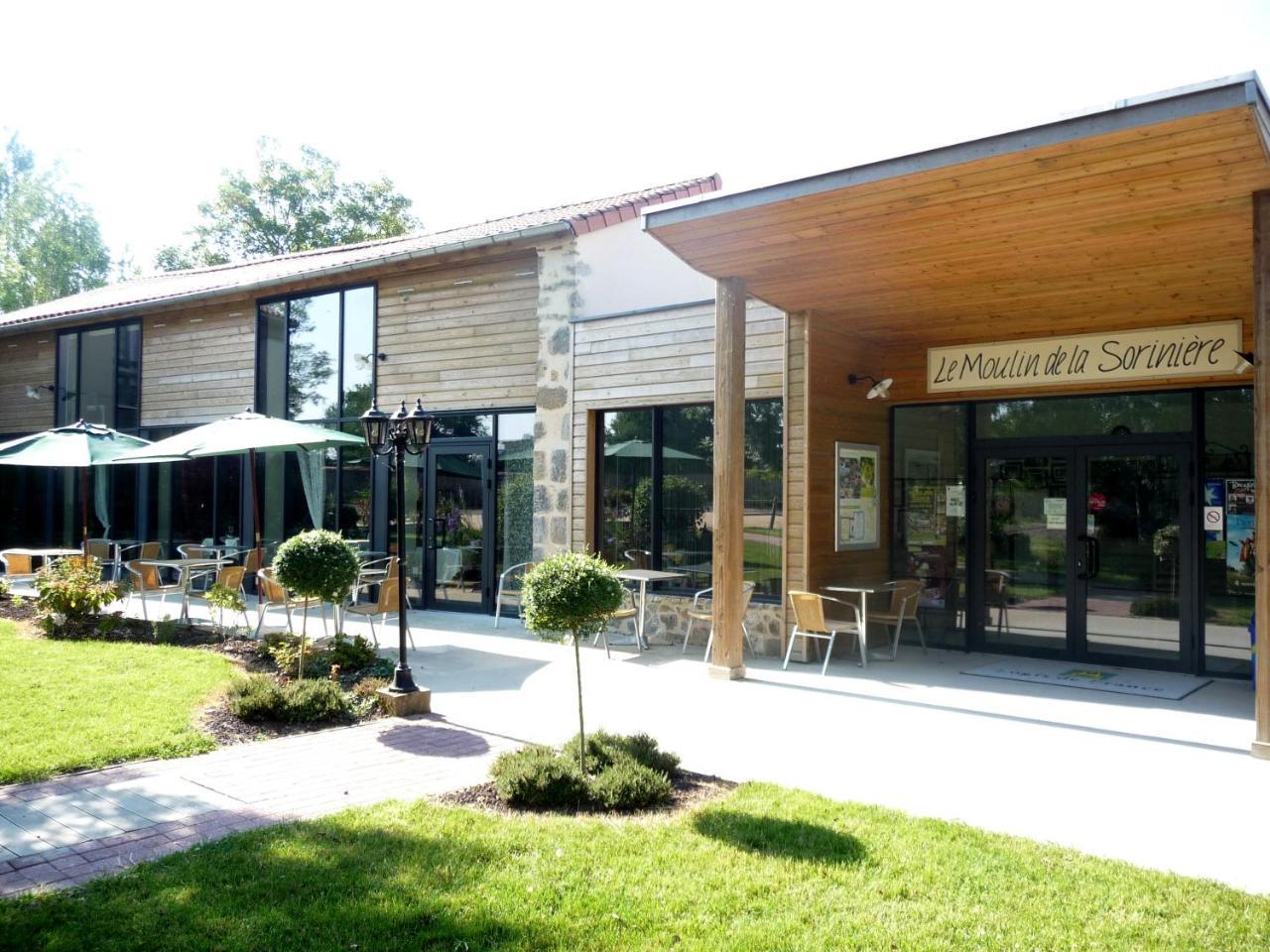 Logis Le Moulin De La Soriniere Nueil-sous-les-Aubiers Exterior foto